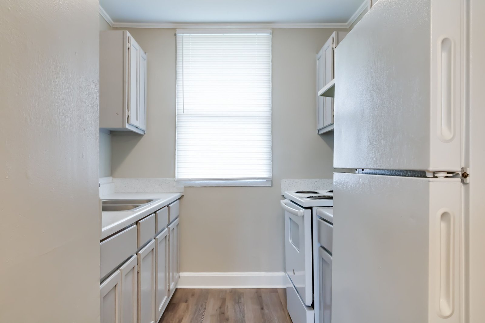 5-web-or-mls-115 S Girouard Rd-E1-4